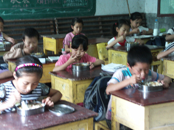 泛海太阳花工程——大足县天宝小学