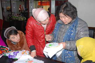 东乡锦绣工程——刺绣培训班正式开班授课